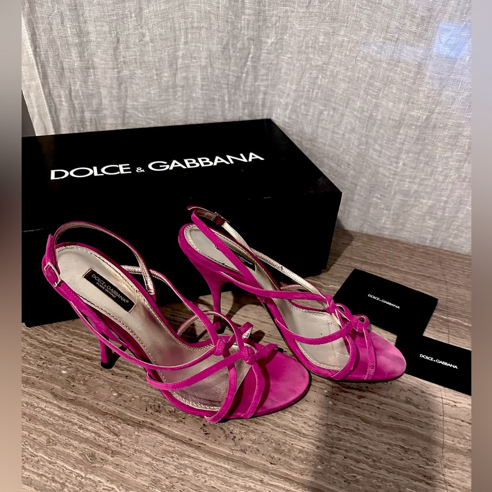 Dolce and Gabbana pink sandals sz 39.5 w box